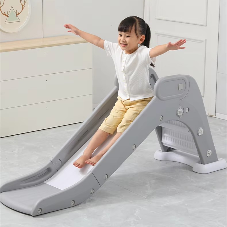 Dečija mališana slatka slajda